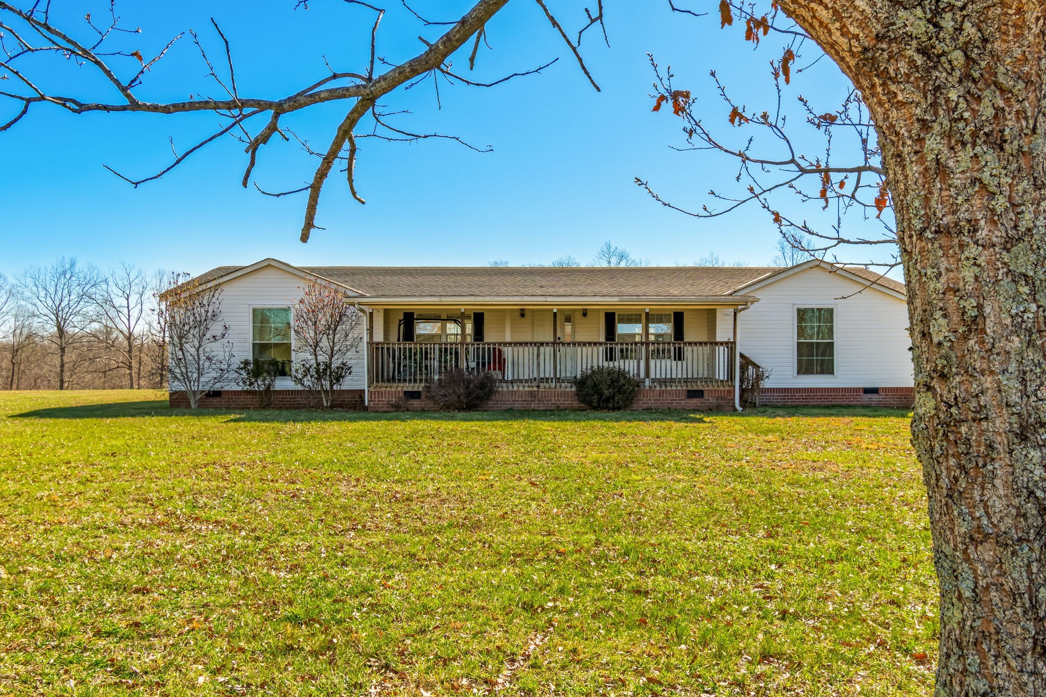 801 Collier Bend Road Charlotte TN 37036