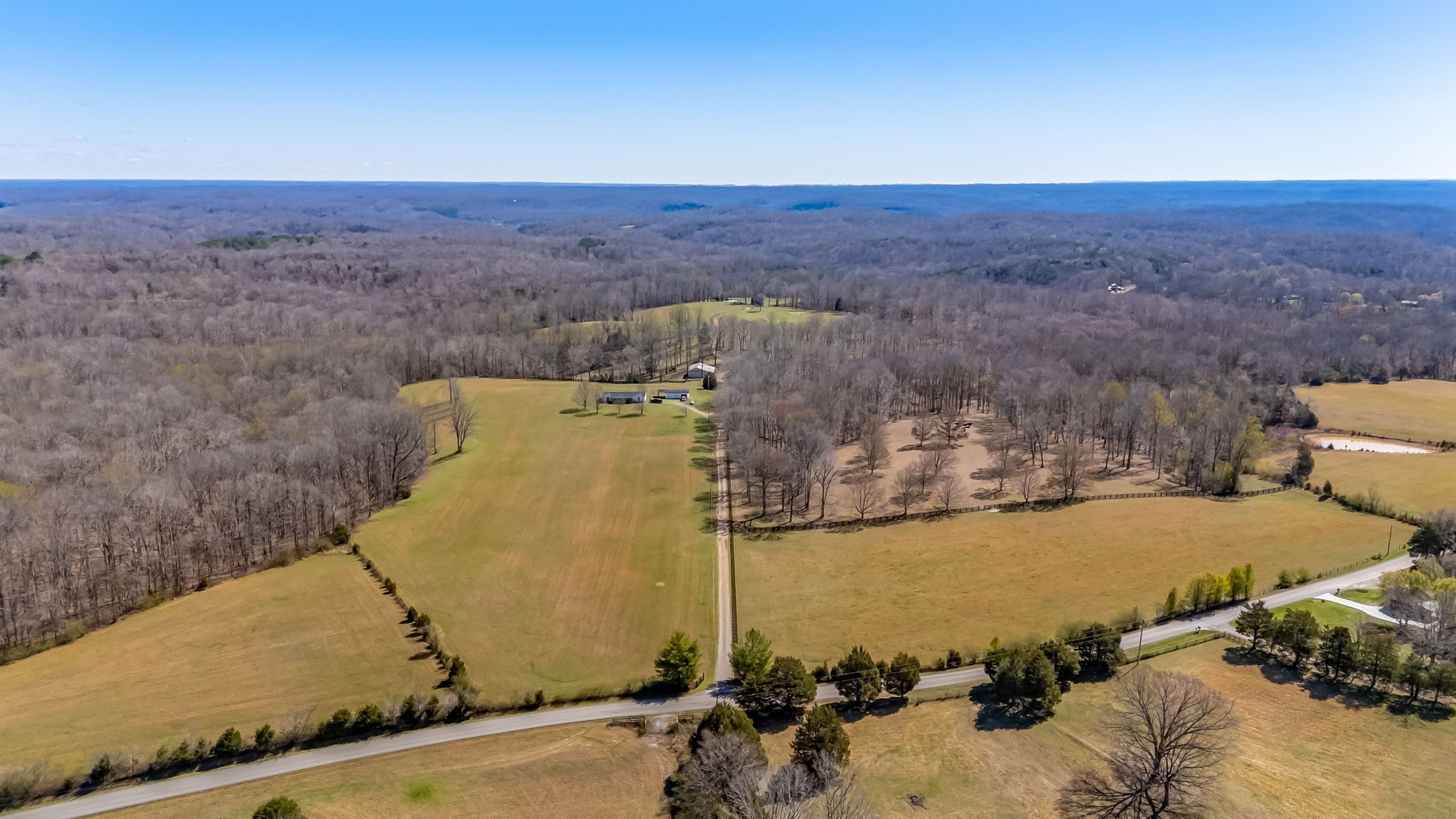 801 Collier Bend Road Charlotte TN 37036
