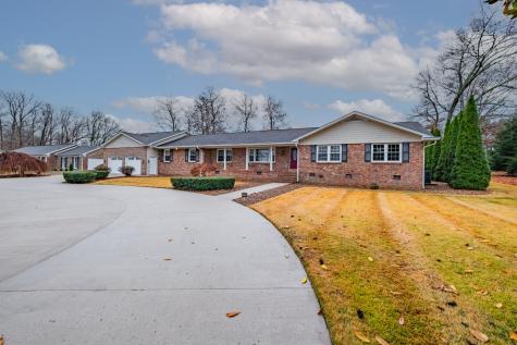 1727 Country Club Drive Tullahoma TN 37388