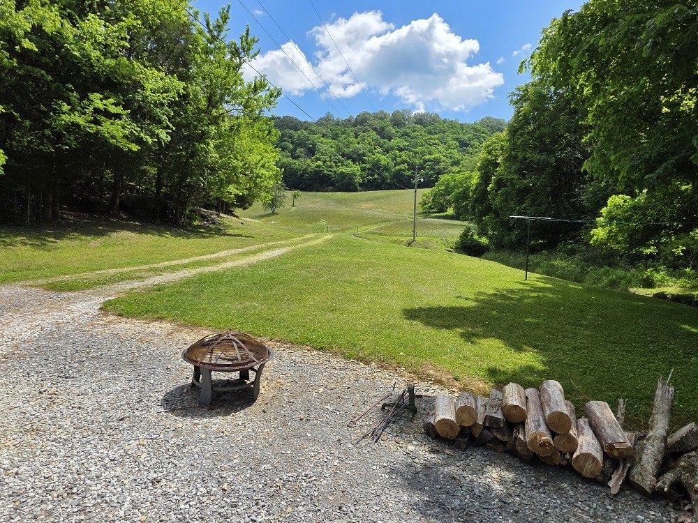 96 Maranatha Hollow Lane Dixon Springs TN 37057