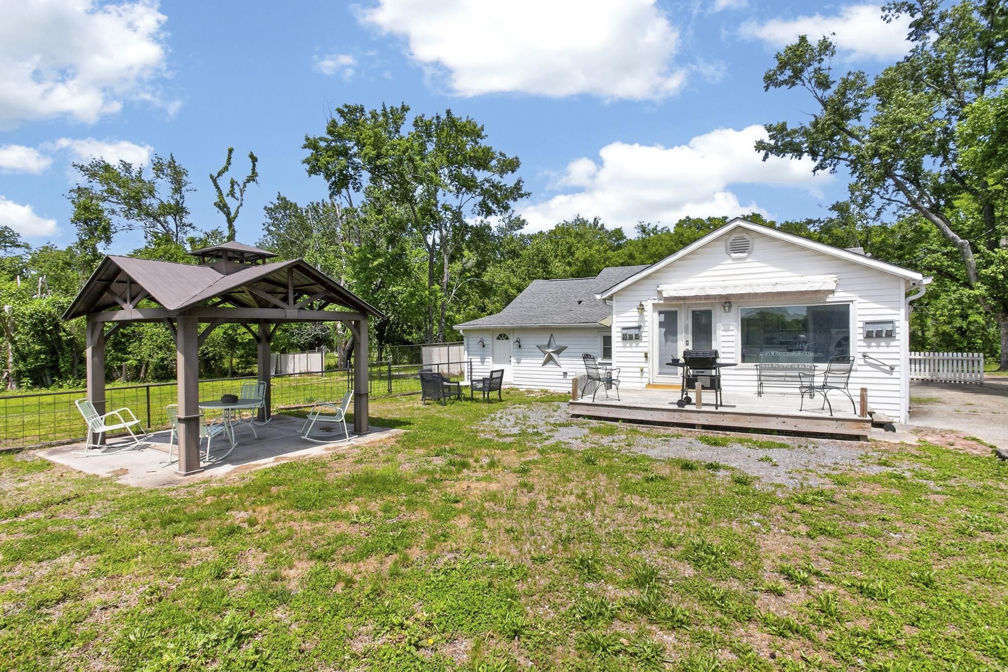 905 Swinging Bridge Road Old Hickory TN 37138