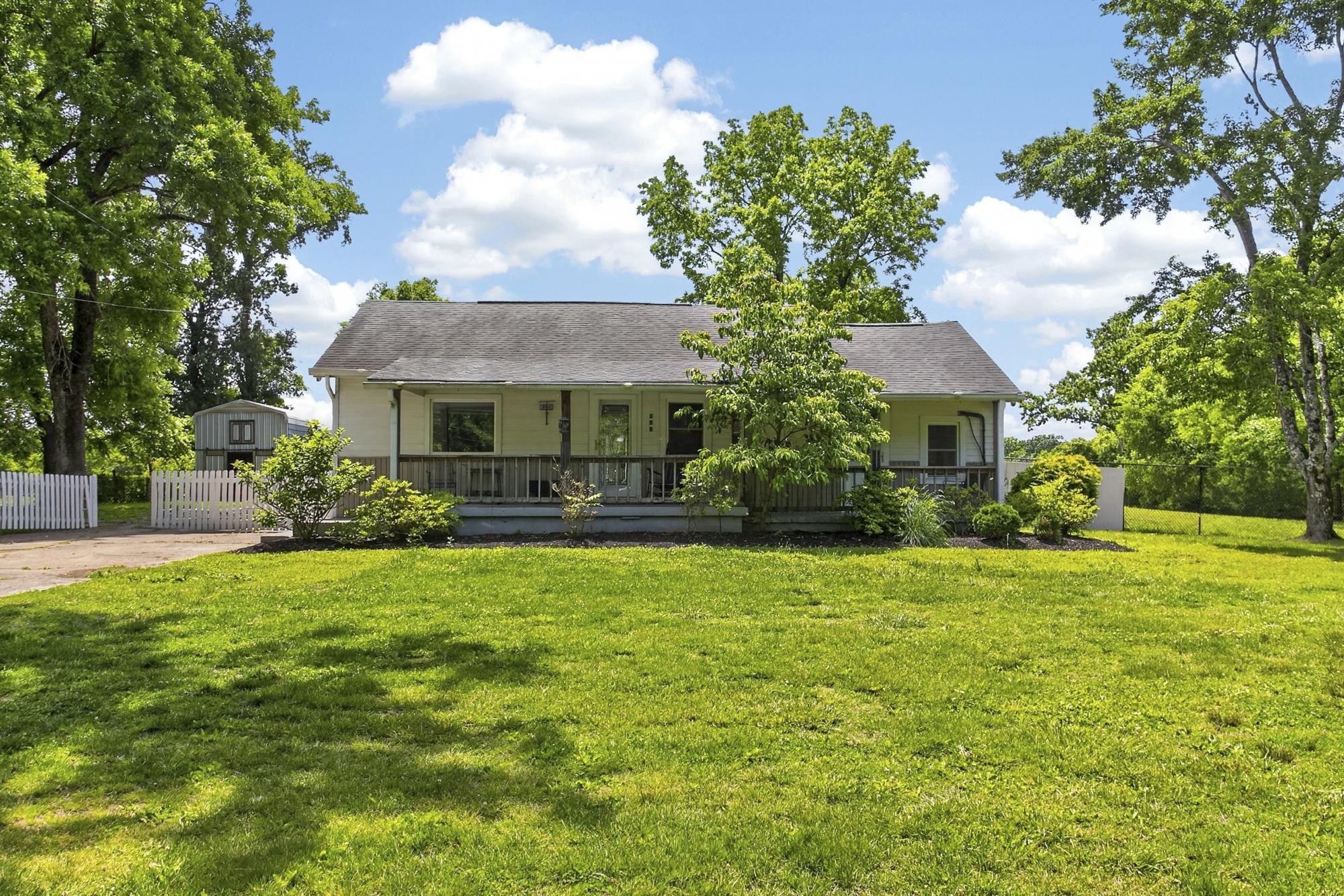 905 Swinging Bridge Road Old Hickory TN 37138