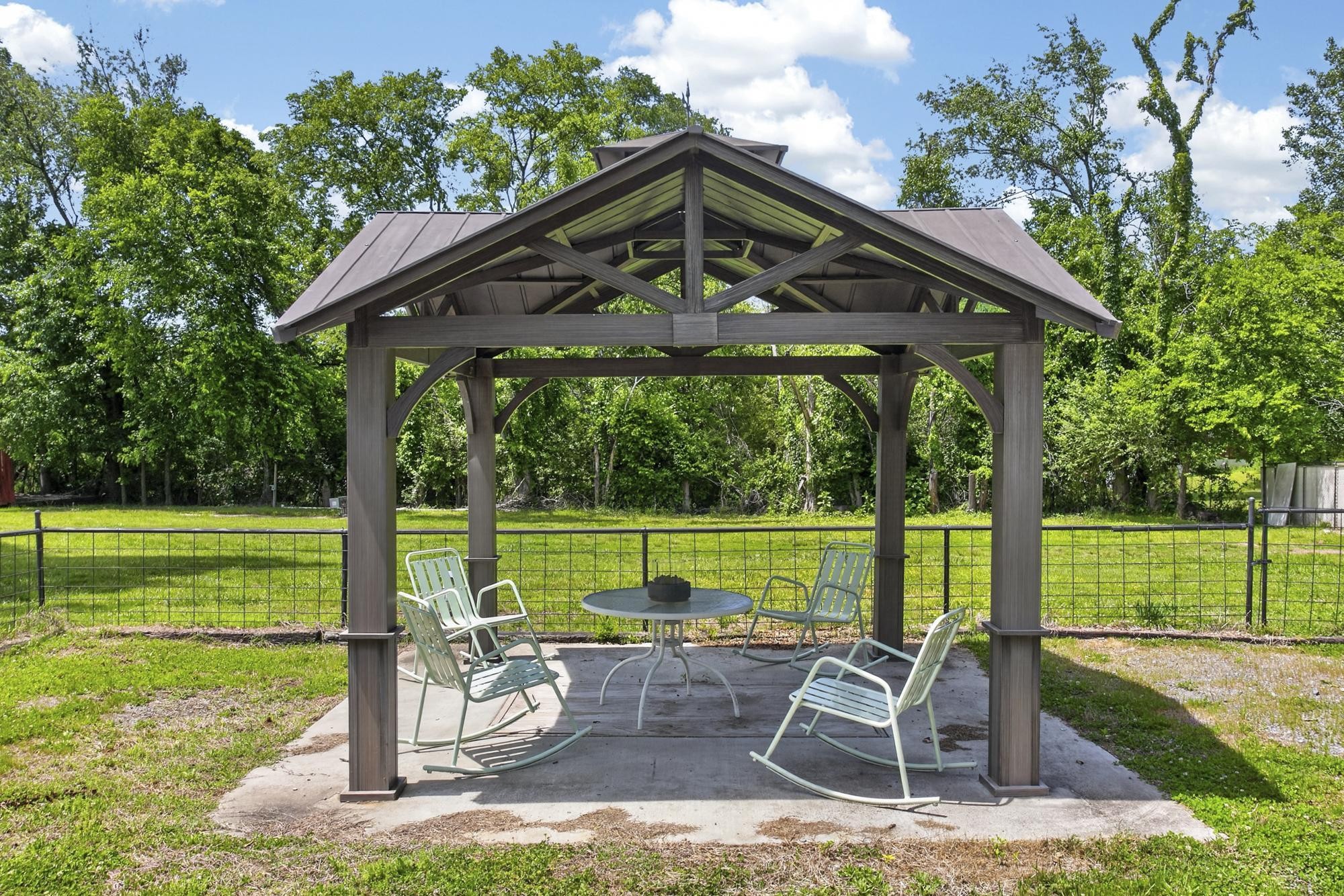 905 Swinging Bridge Road Old Hickory TN 37138