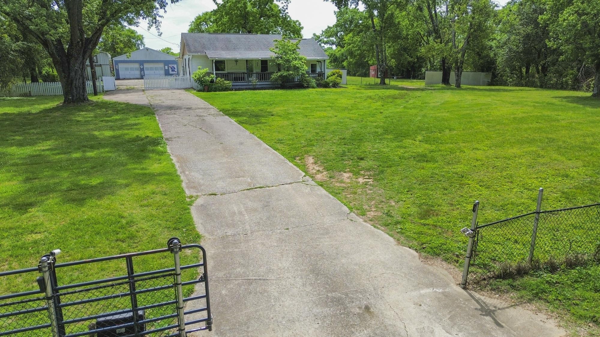 905 Swinging Bridge Road Old Hickory TN 37138