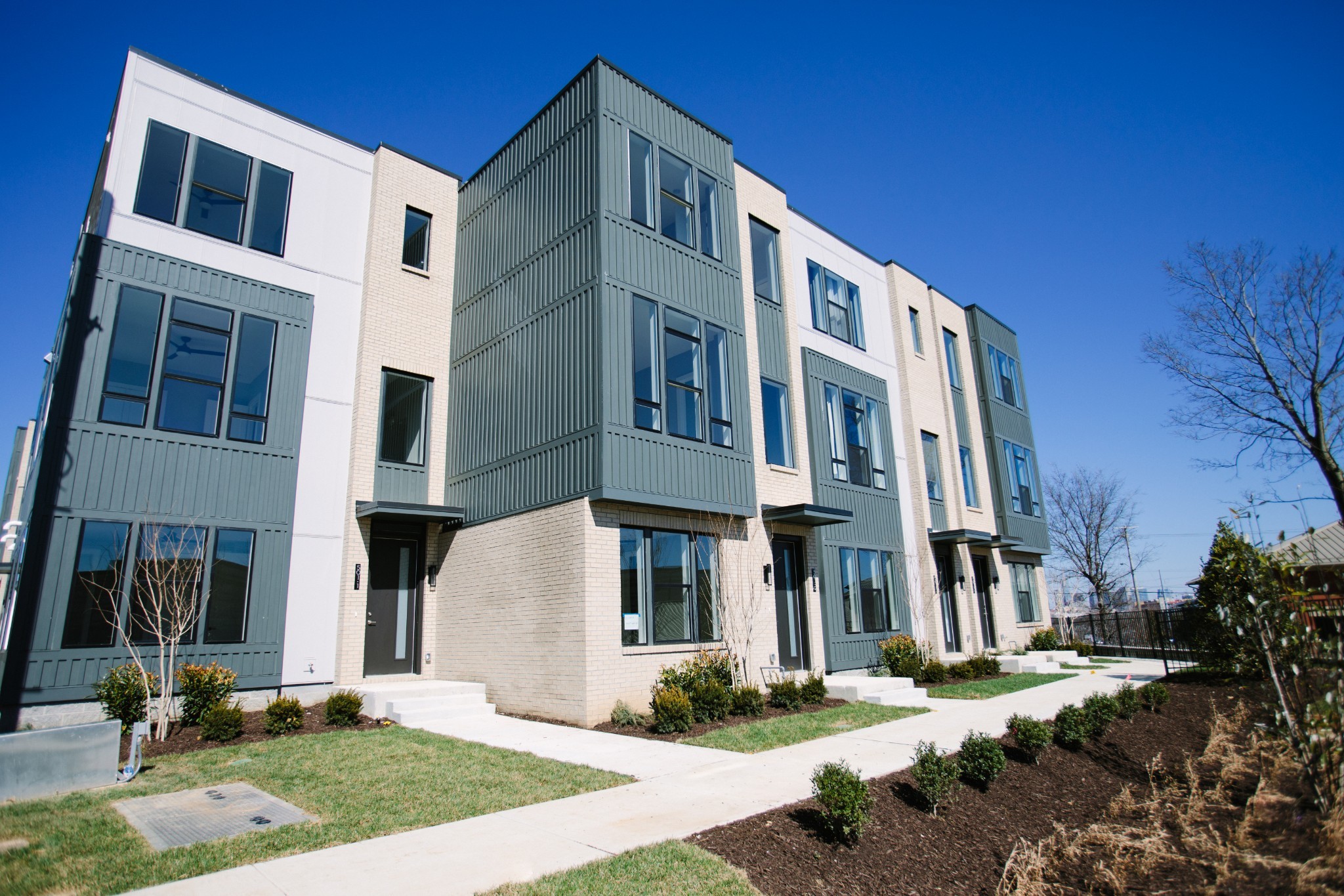 501 27th Ave, N Nashville TN 37209