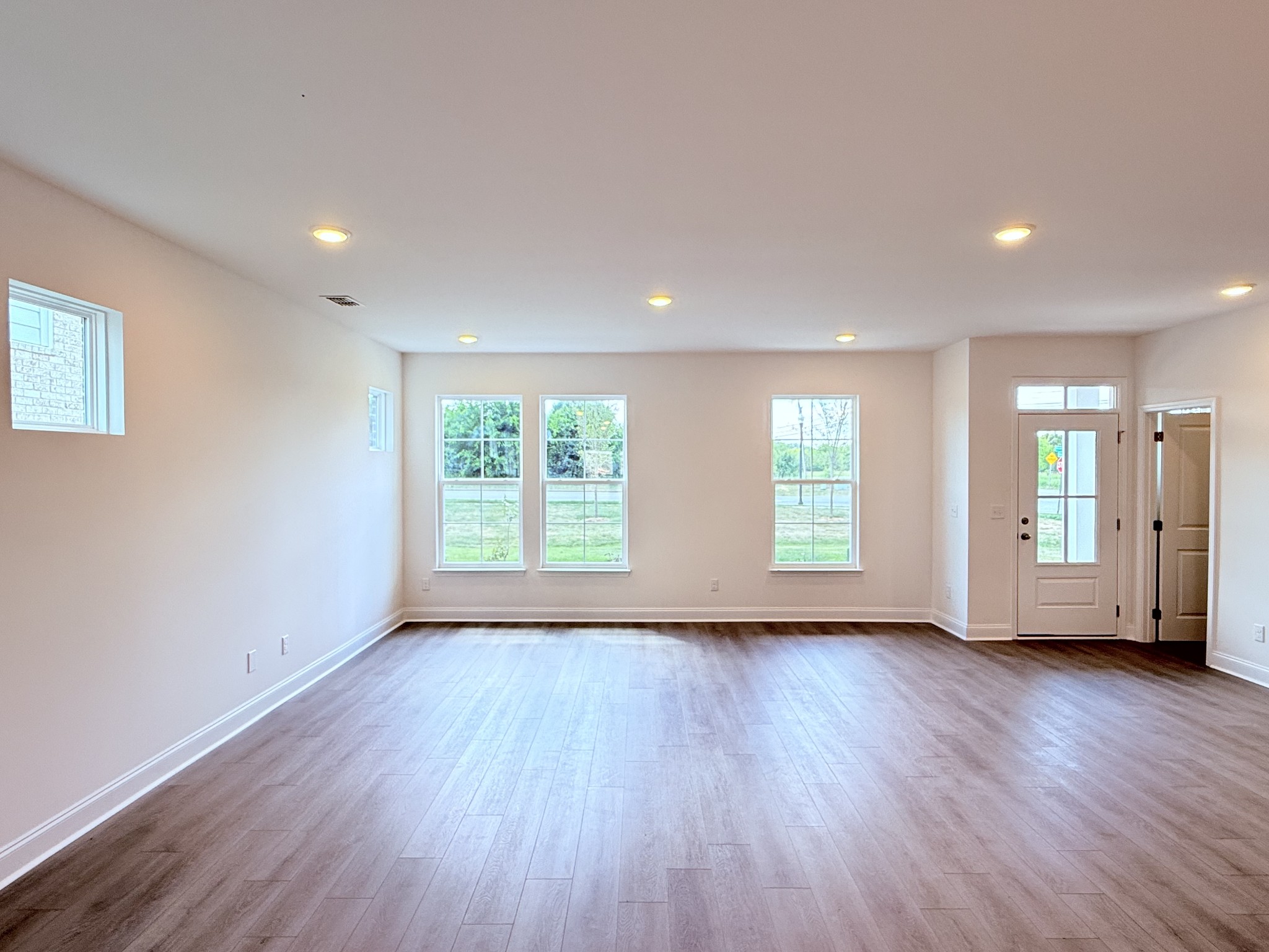 2705 Wilkinson Pike Murfreesboro TN 37129