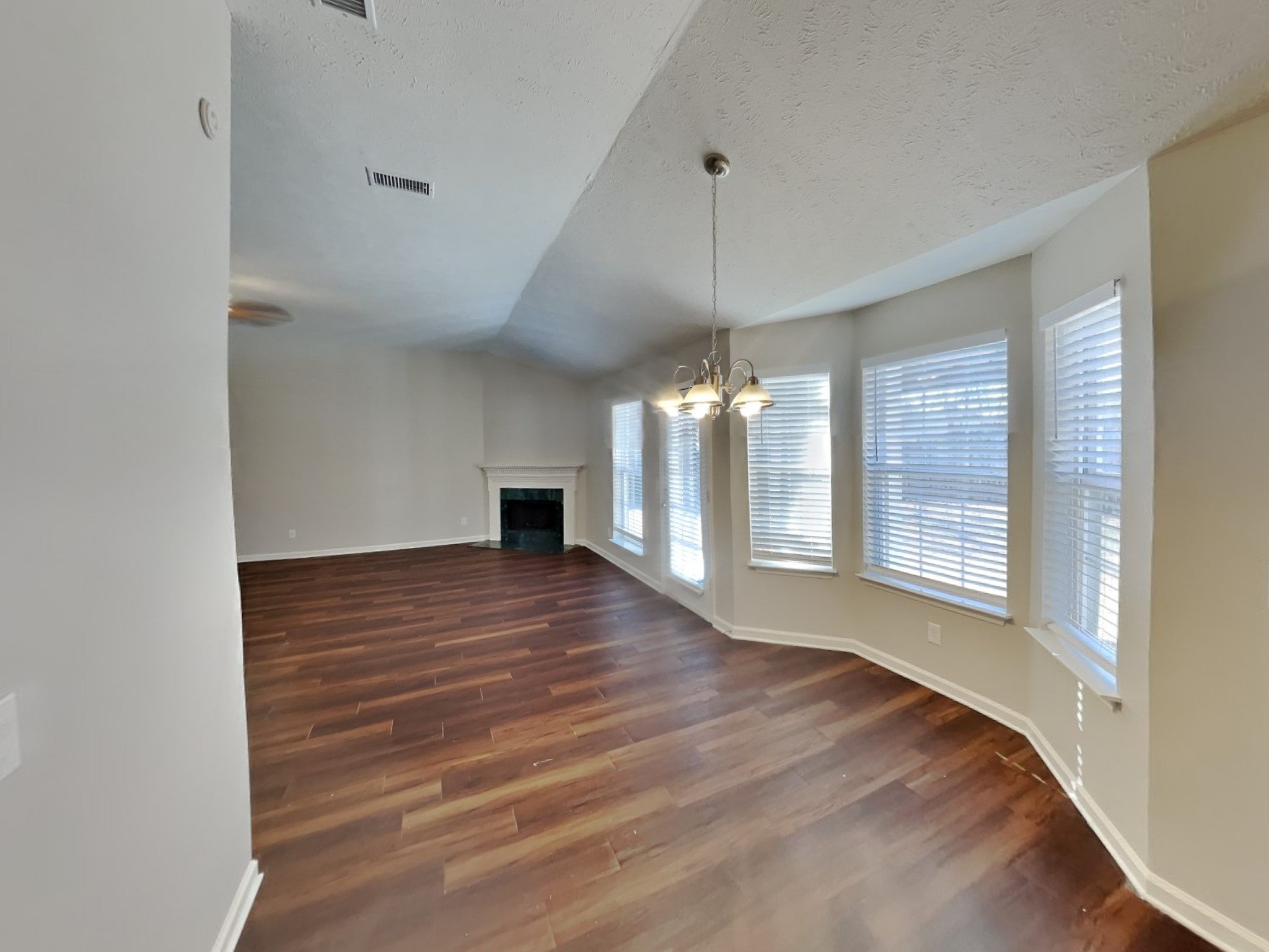 253 Lake Forest Drive La Vergne TN 37086