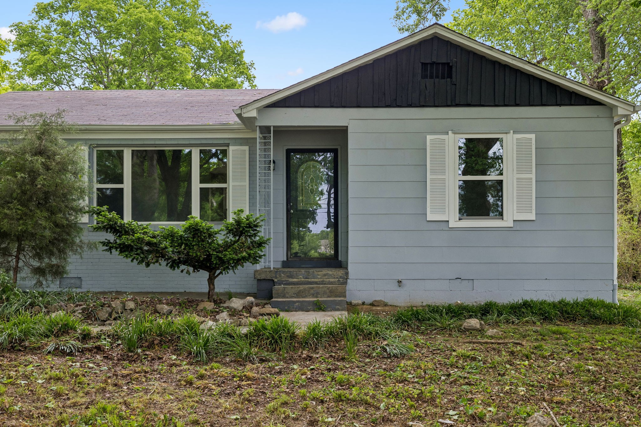 1210 Old State Highway 109n Gallatin TN 37066