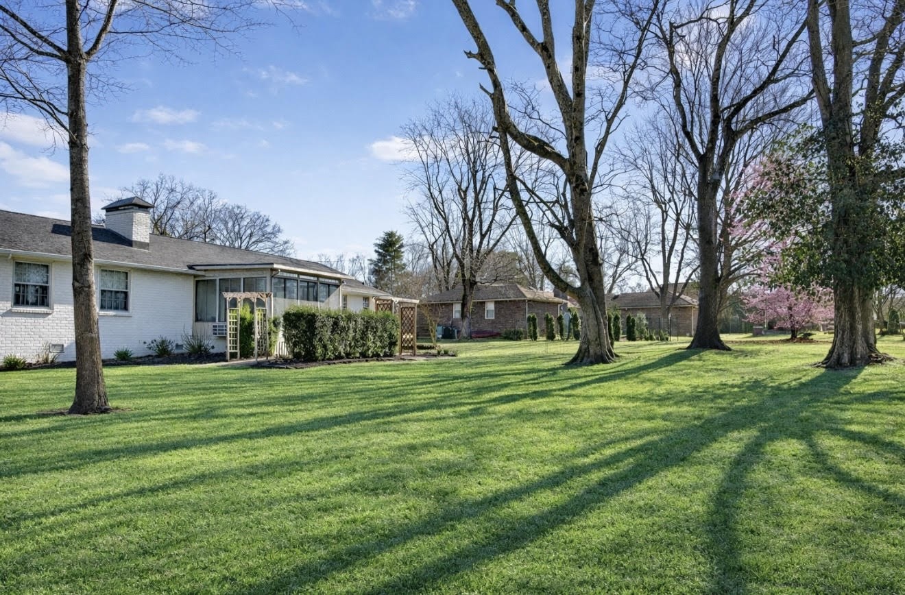 116 Lake Vista Drive Hendersonville TN 37075