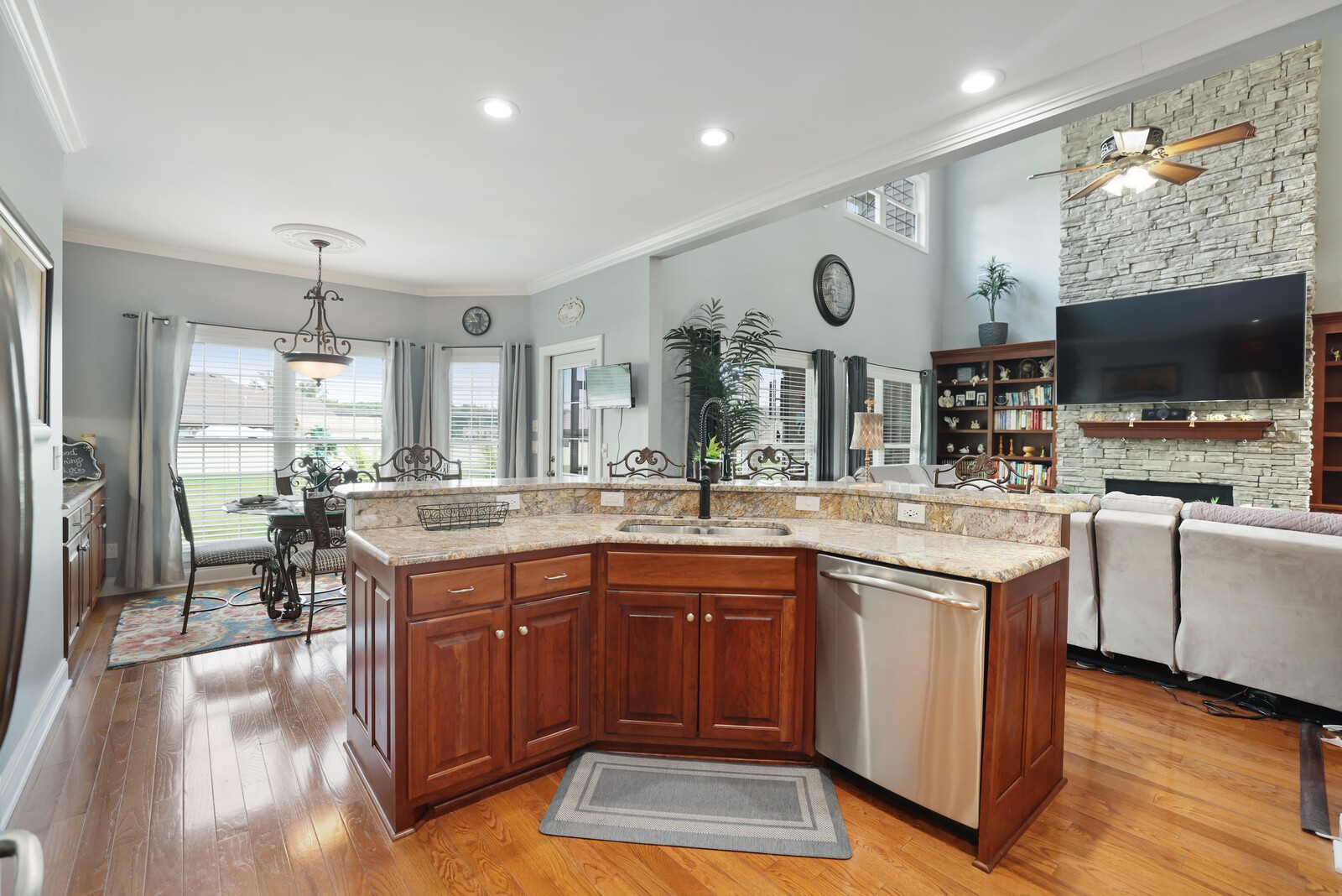422 Heritage Circle Manchester TN 37355