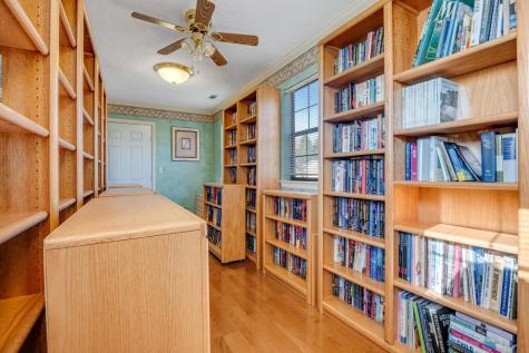 9223 Sunny Shore Lane Chattanooga TN 37416