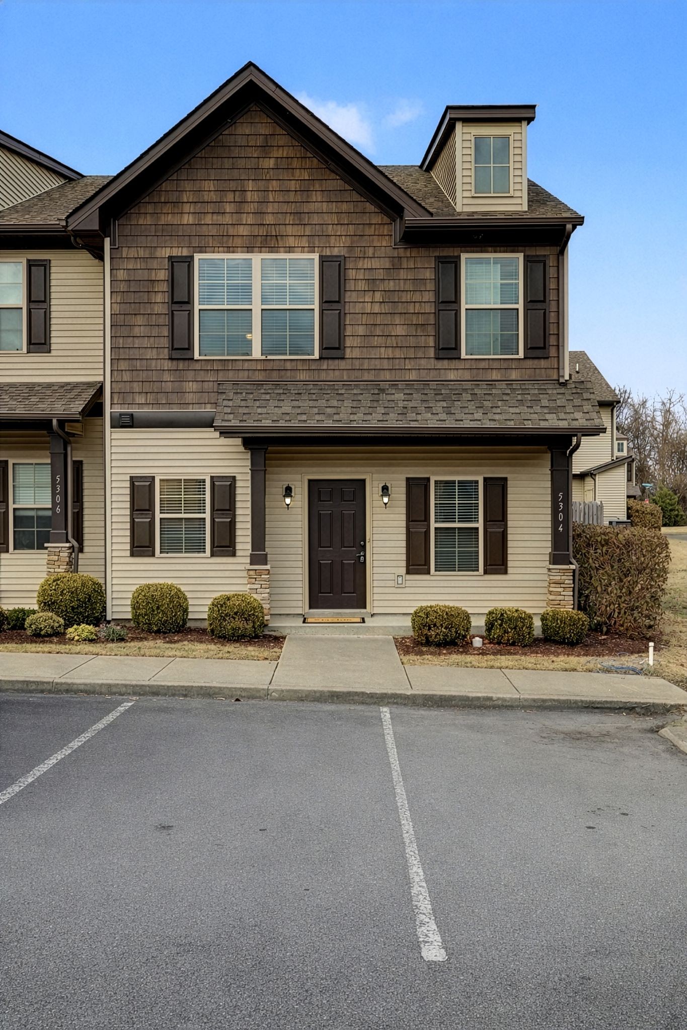 5304 Dan Post Way Murfreesboro TN 37128