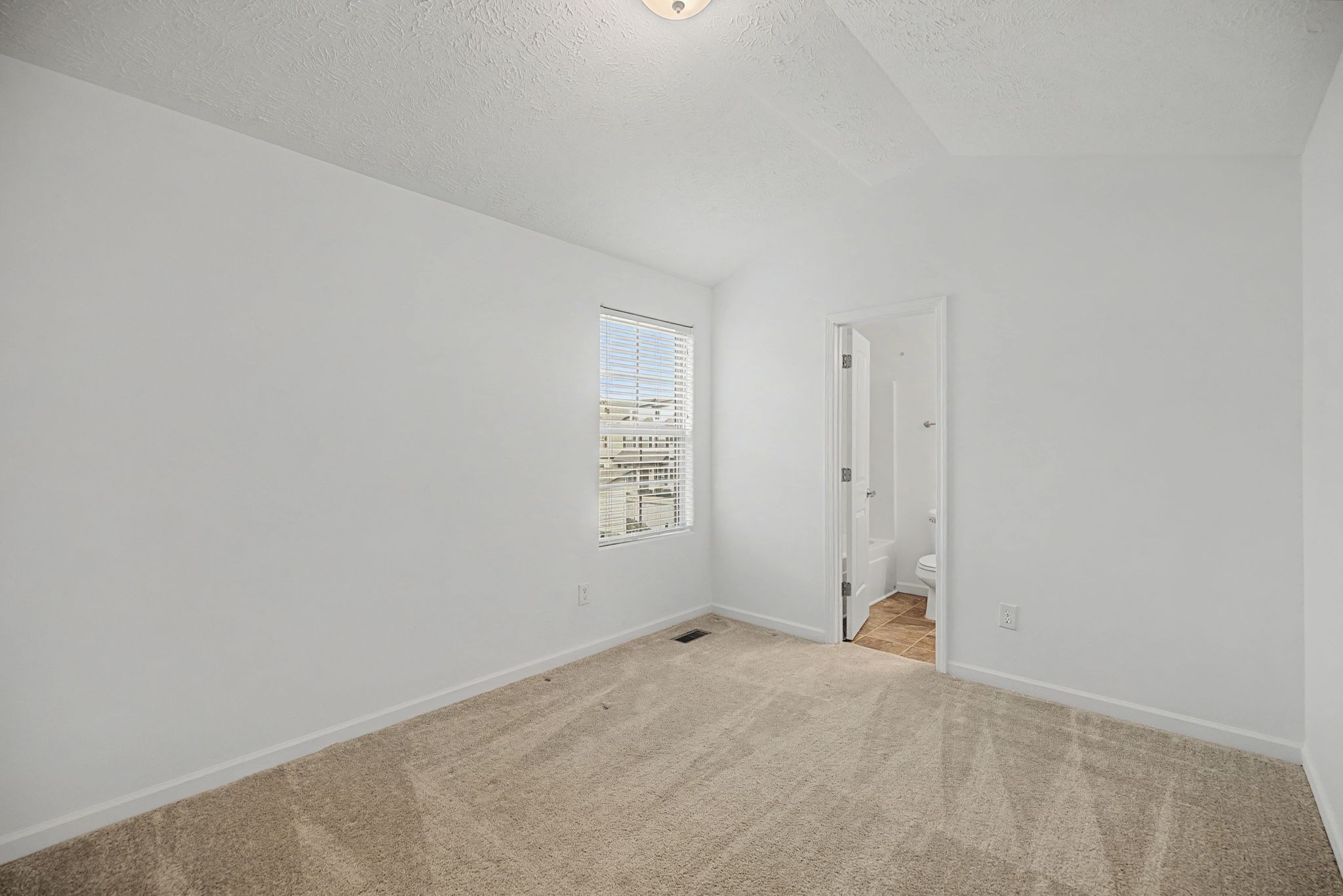 5304 Dan Post Way Murfreesboro TN 37128