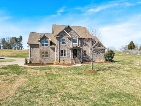 902 Dunstan Court Lebanon TN 37087