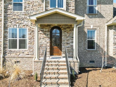 902 Dunstan Court Lebanon TN 37087