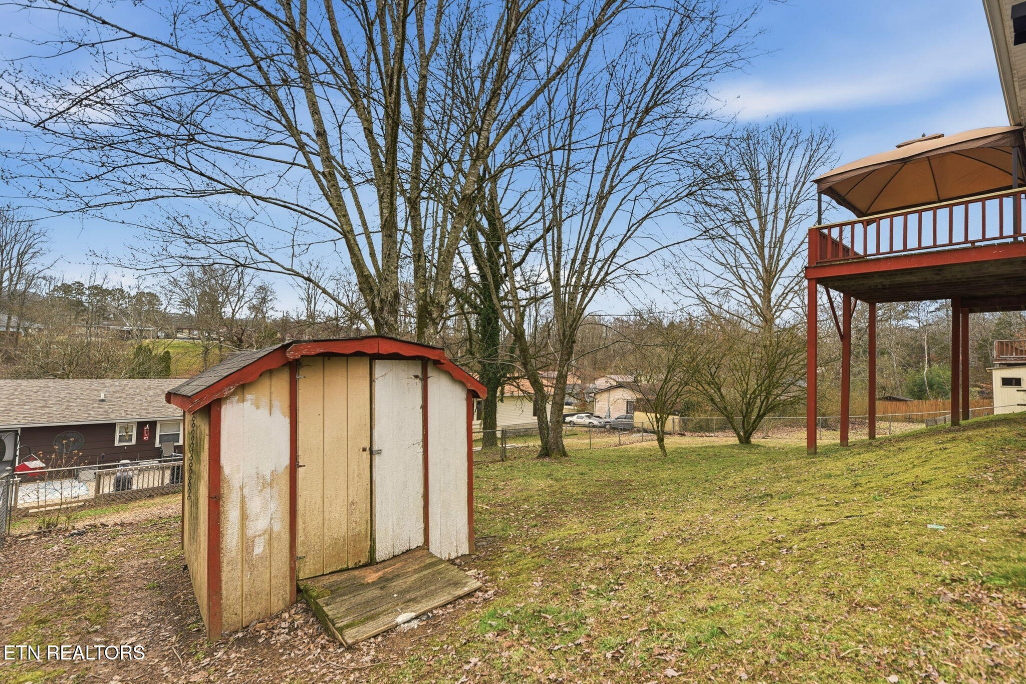 610 Red Bud Lane Oliver Springs TN 37840