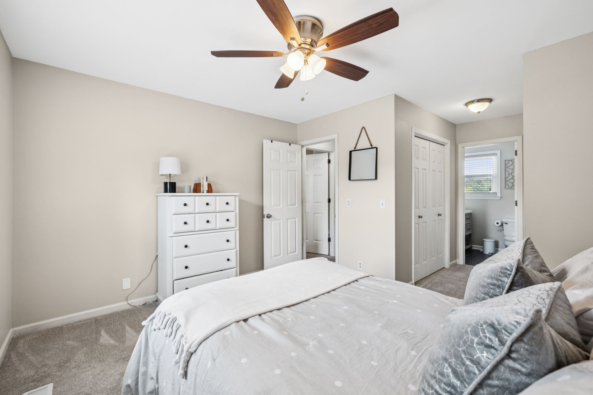 107 Maple Way, N Hendersonville TN 37075