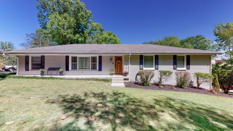 100 Forrest Hills Circle Dickson TN 37055
