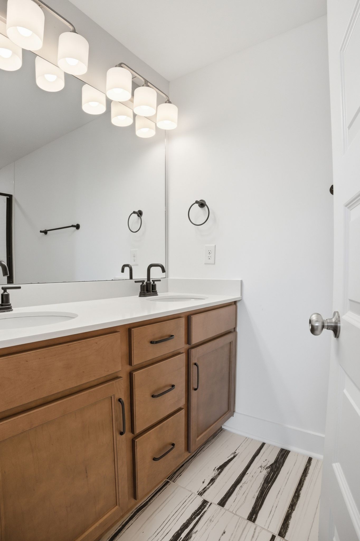 203 Southmen Lane Spring Hill TN 37174