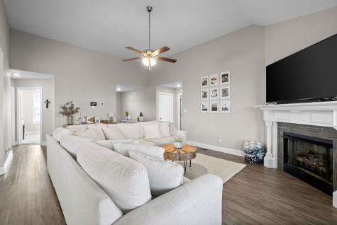 2028 Jackie Lorraine Drive Clarksville TN 37042