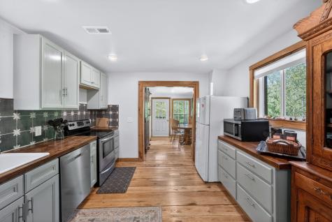 1030 Johnson Hollow Road Mc Ewen TN 37101