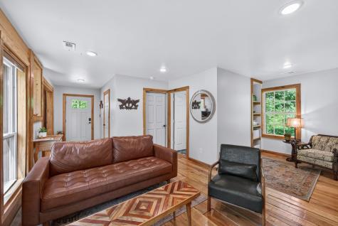 1030 Johnson Hollow Road Mc Ewen TN 37101