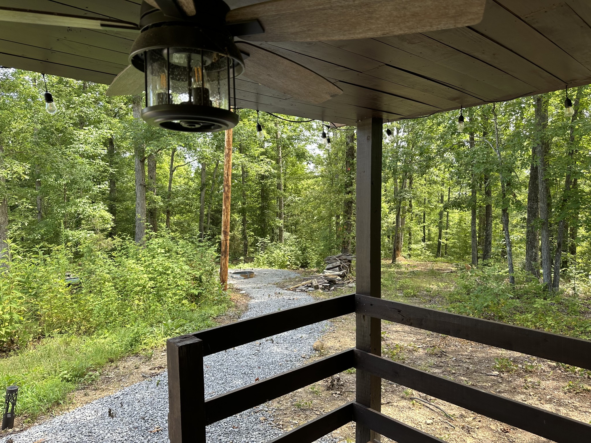 1030 Johnson Hollow Road Mc Ewen TN 37101