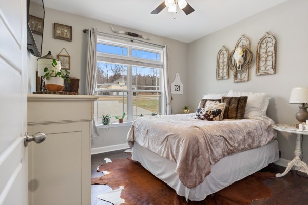 1521 Liberty Road Charlotte TN 37036