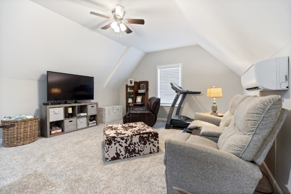 1521 Liberty Road Charlotte TN 37036