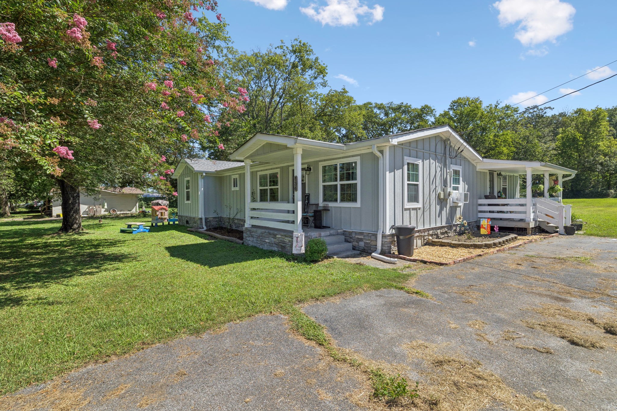736 Hancock Road Jasper TN 37347