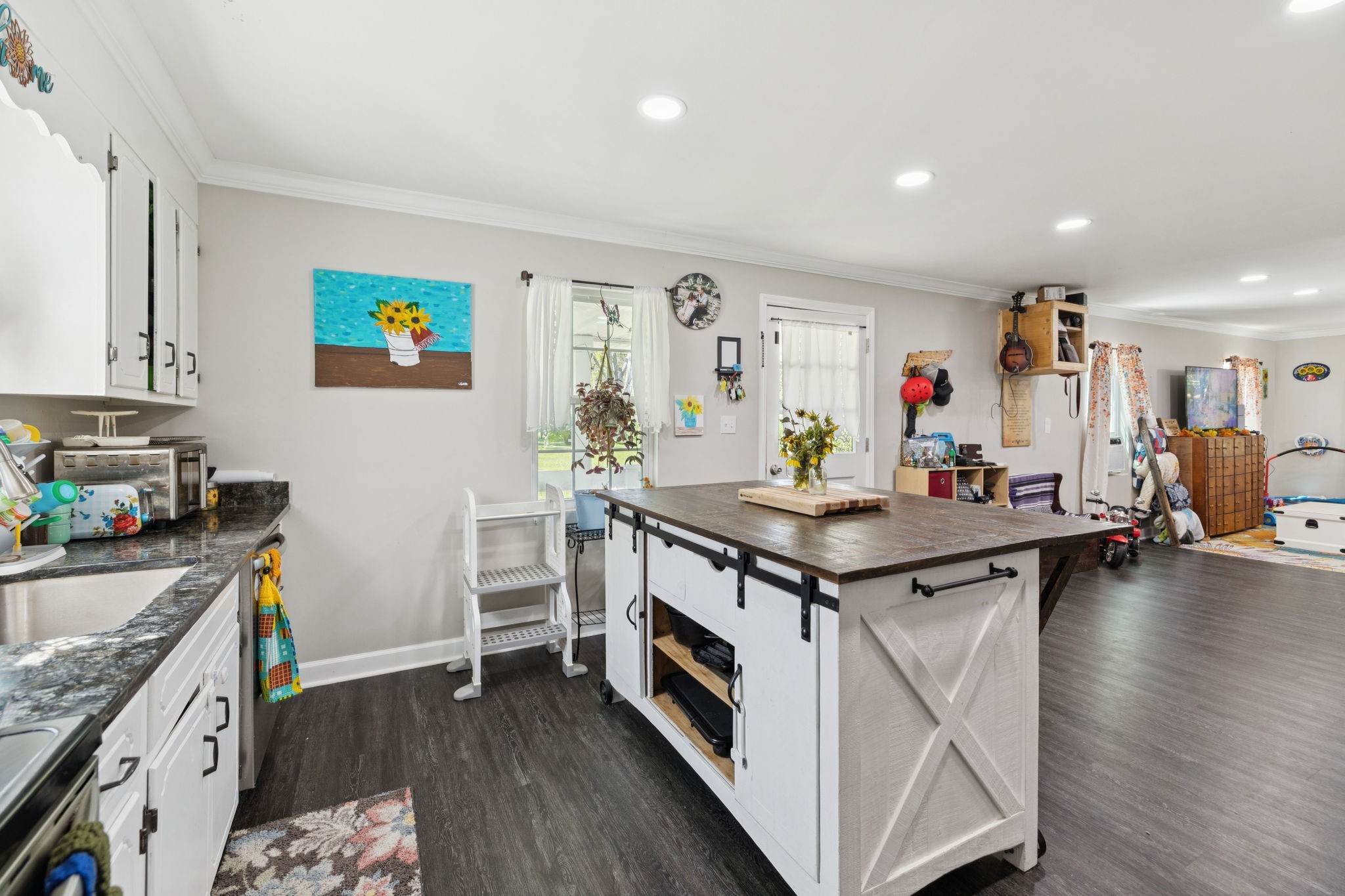 736 Hancock Road Jasper TN 37347