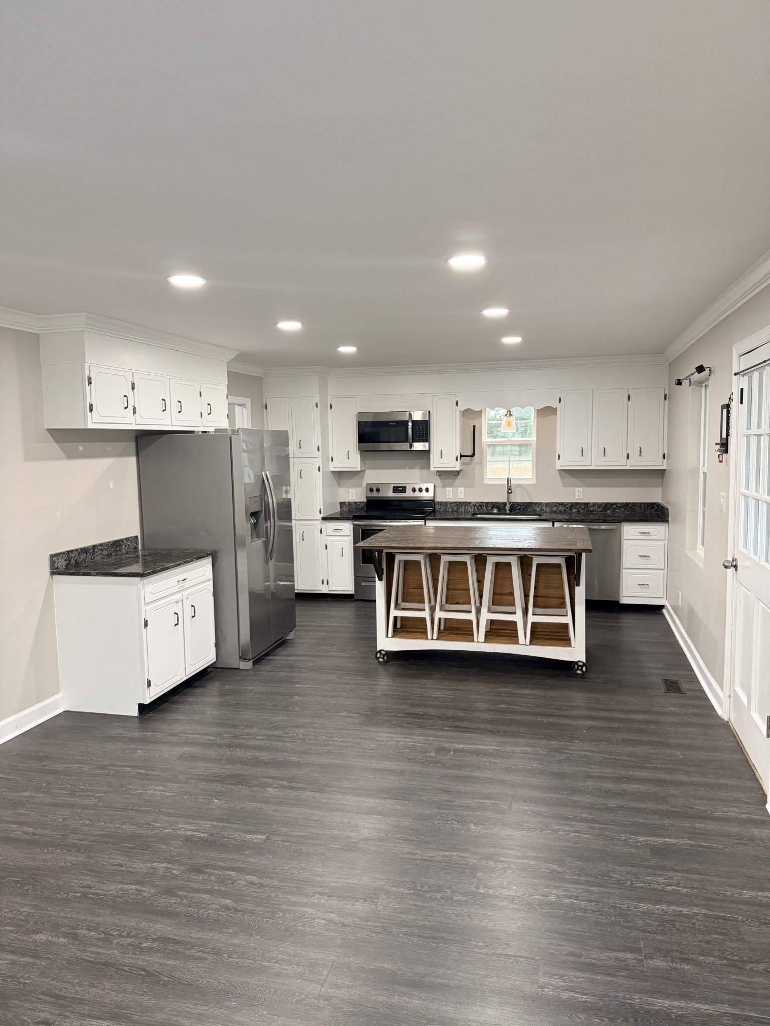 736 Hancock Road Jasper TN 37347