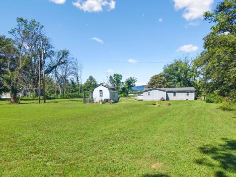 736 Hancock Road Jasper TN 37347