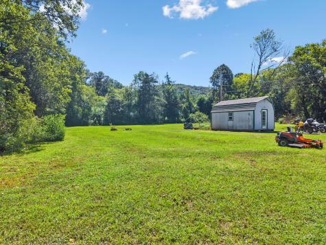736 Hancock Road Jasper TN 37347