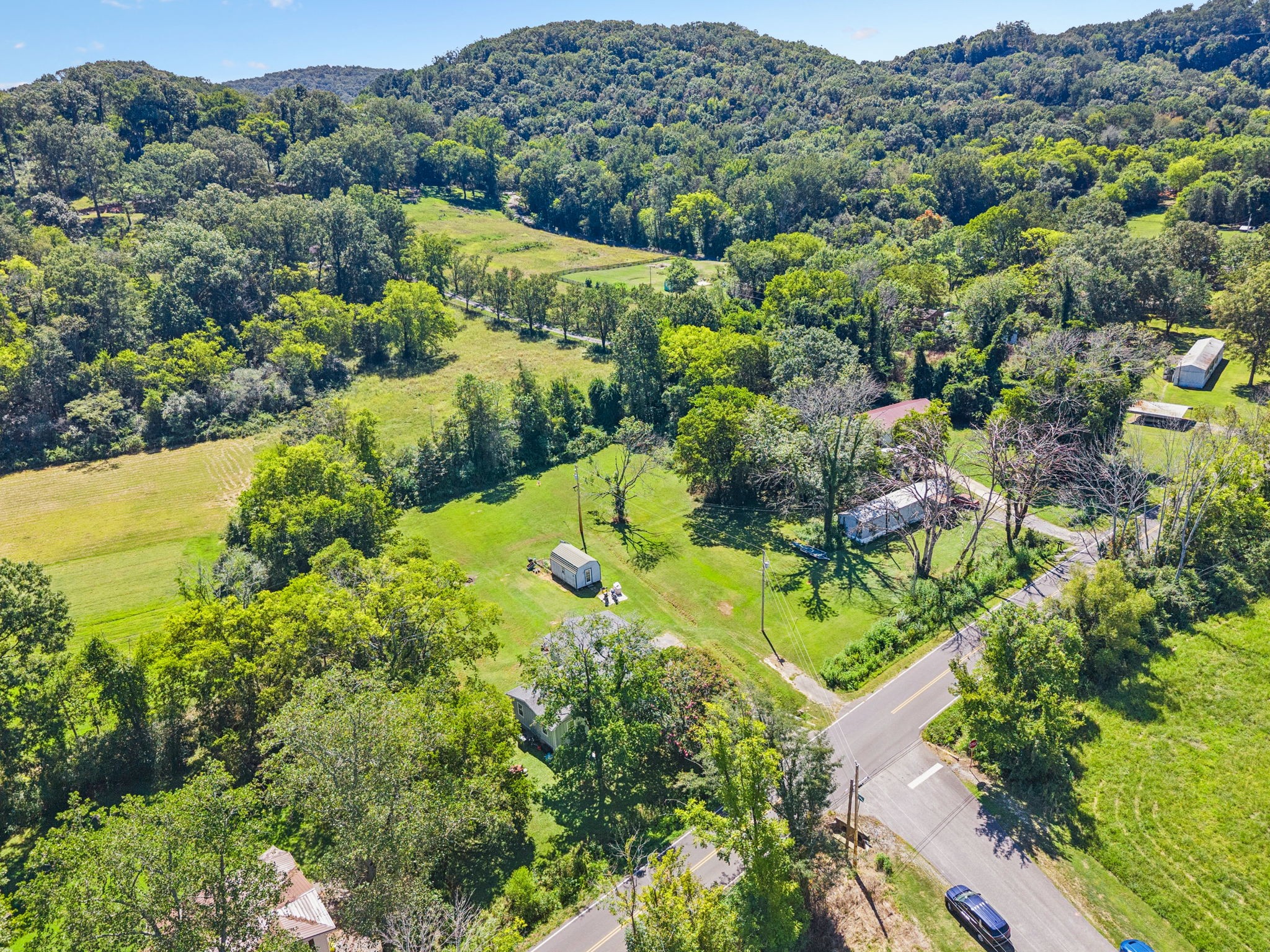 736 Hancock Road Jasper TN 37347