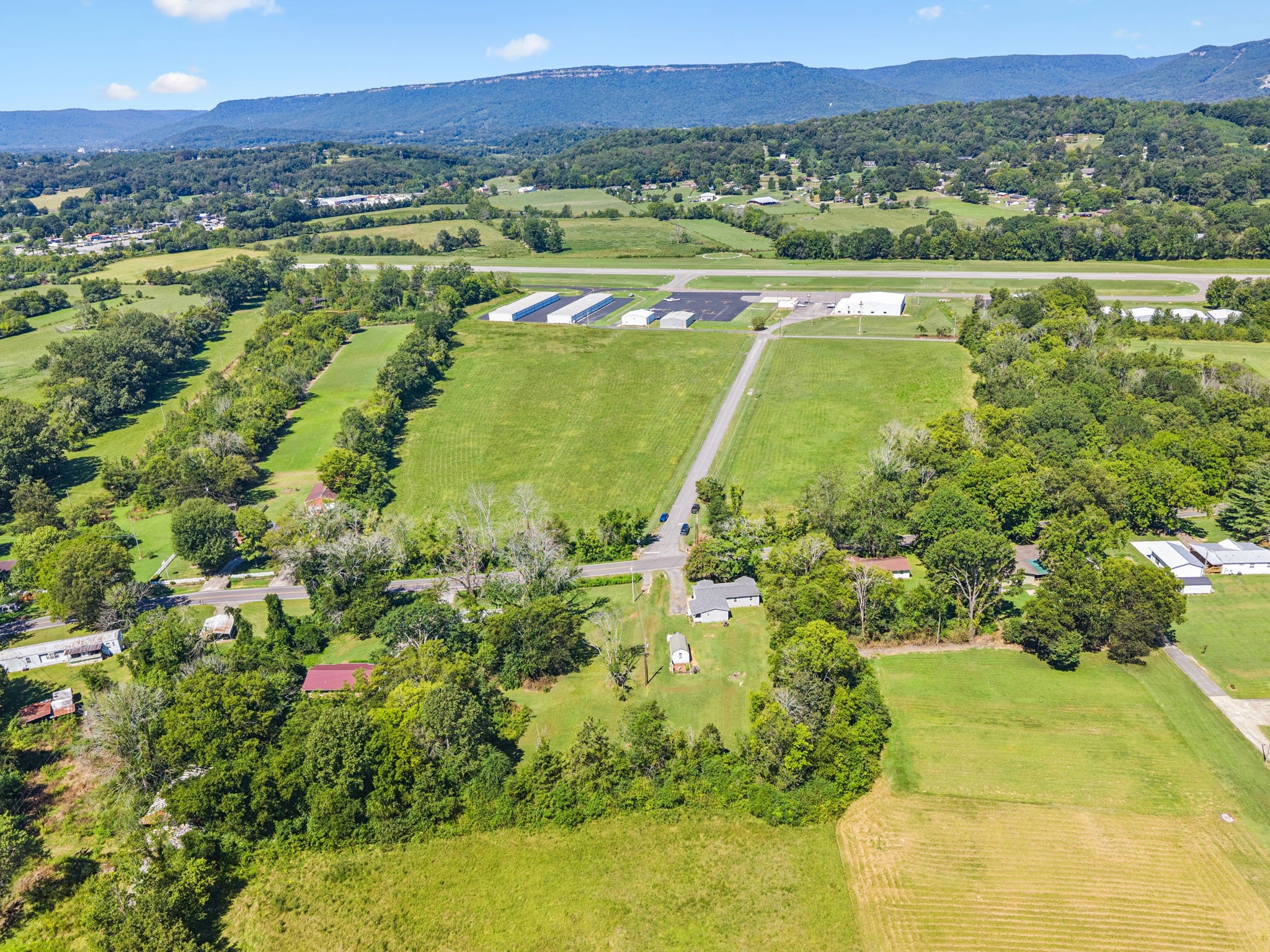 736 Hancock Road Jasper TN 37347