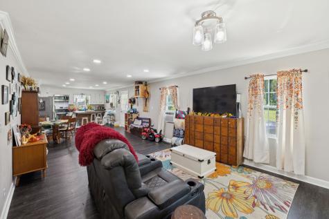 736 Hancock Road Jasper TN 37347