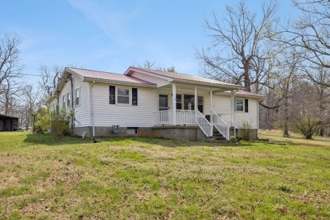 592 Shorty Few Road Dickson TN 37055