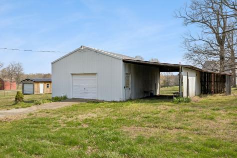 592 Shorty Few Road Dickson TN 37055