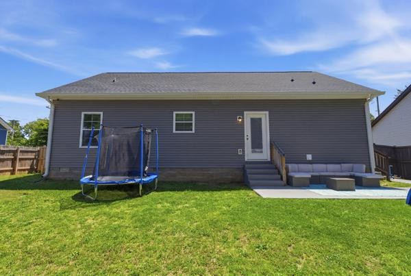 208 15th Ave, E Springfield TN 37172