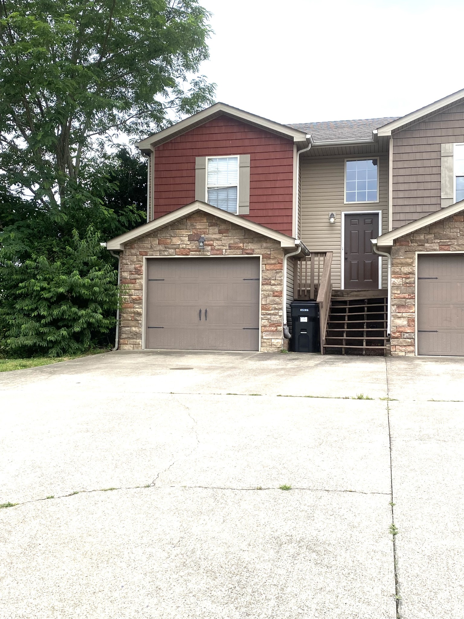 1728 Thistlewood Drive Clarksville TN 37042