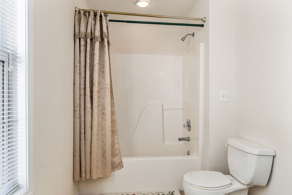475 Lauren Lane Baxter TN 38544