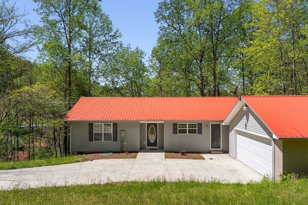 475 Lauren Lane Baxter TN 38544