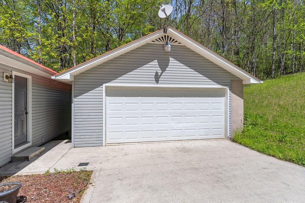 475 Lauren Lane Baxter TN 38544