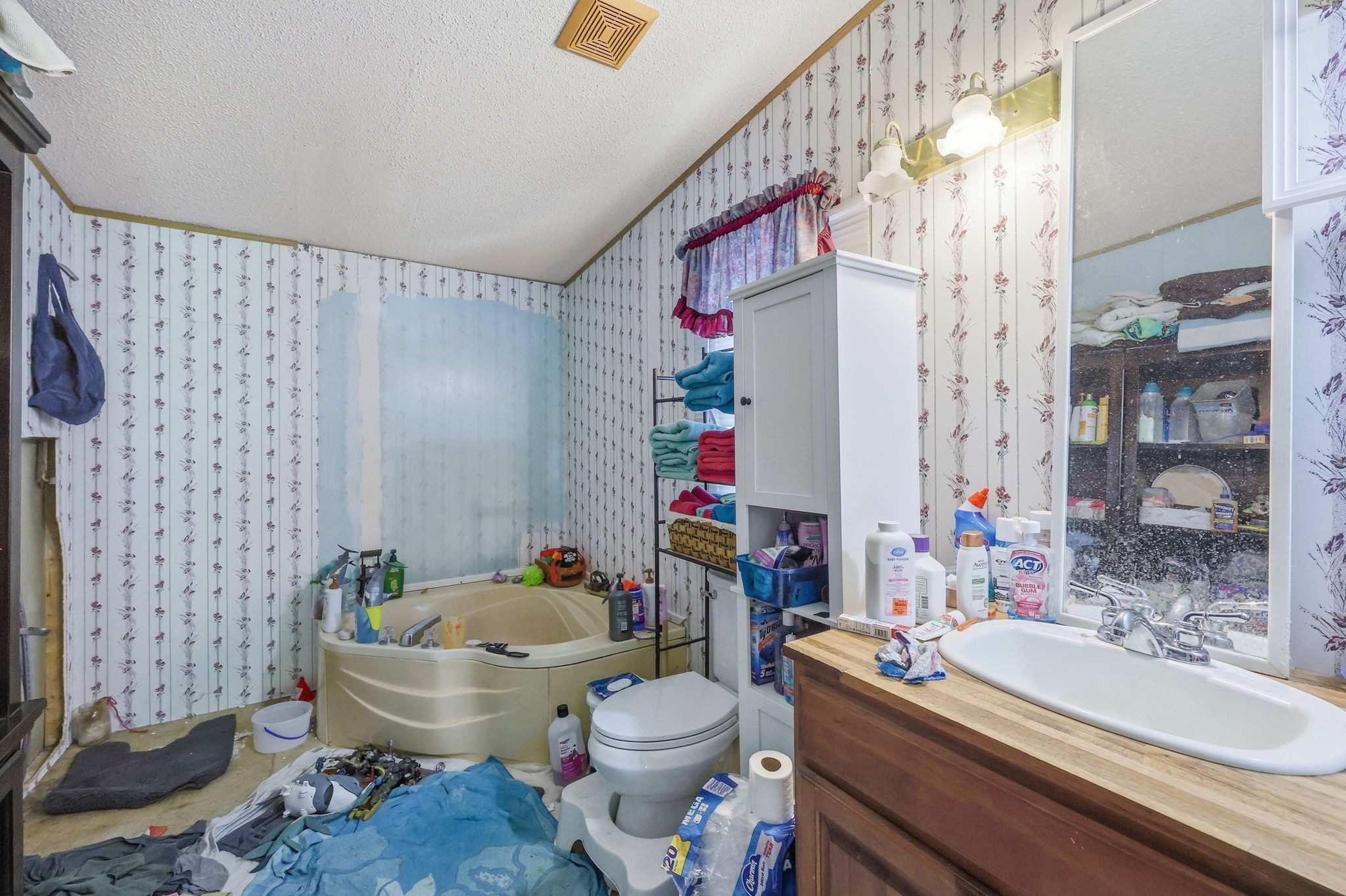 201 Old Eblen Road Lenoir City TN 37771