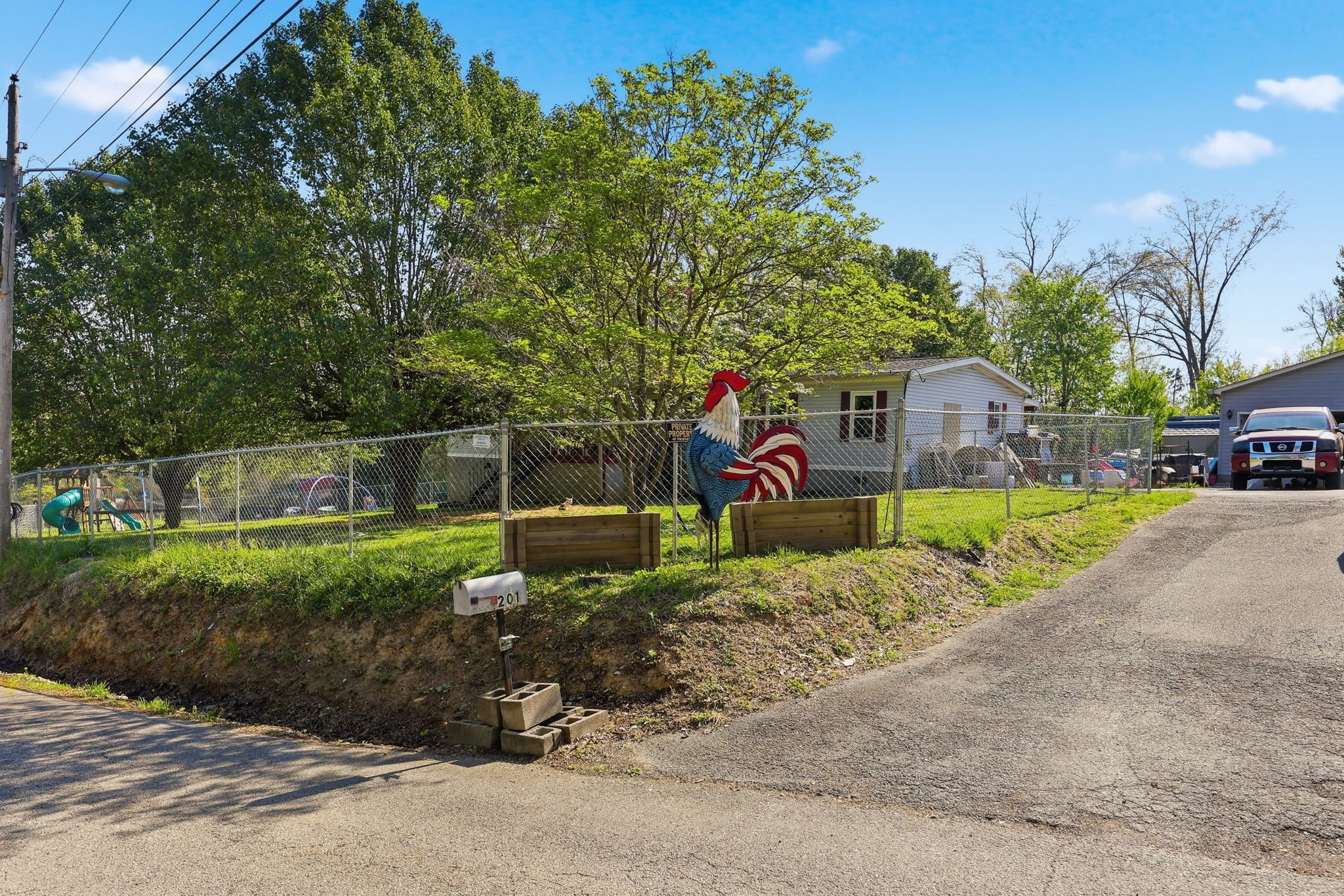 201 Old Eblen Road Lenoir City TN 37771
