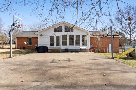 127 Sam Davis Drive Springfield TN 37172