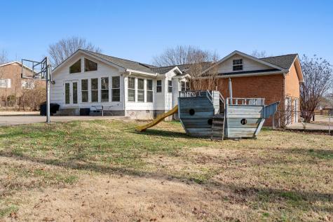 127 Sam Davis Drive Springfield TN 37172