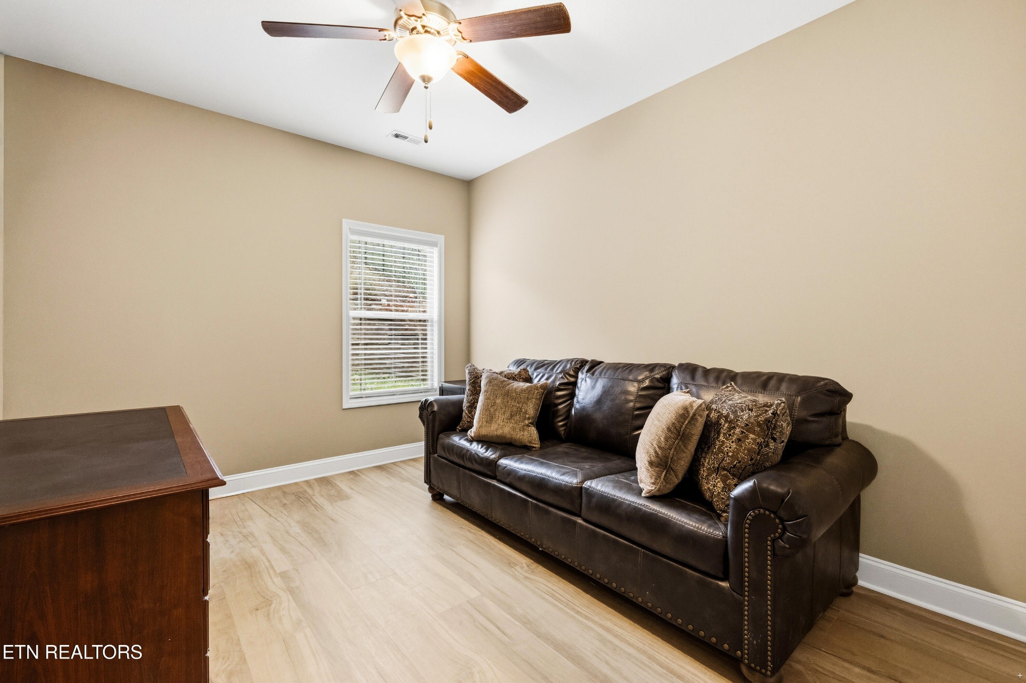 1230 Peake Lane Knoxville TN 37922