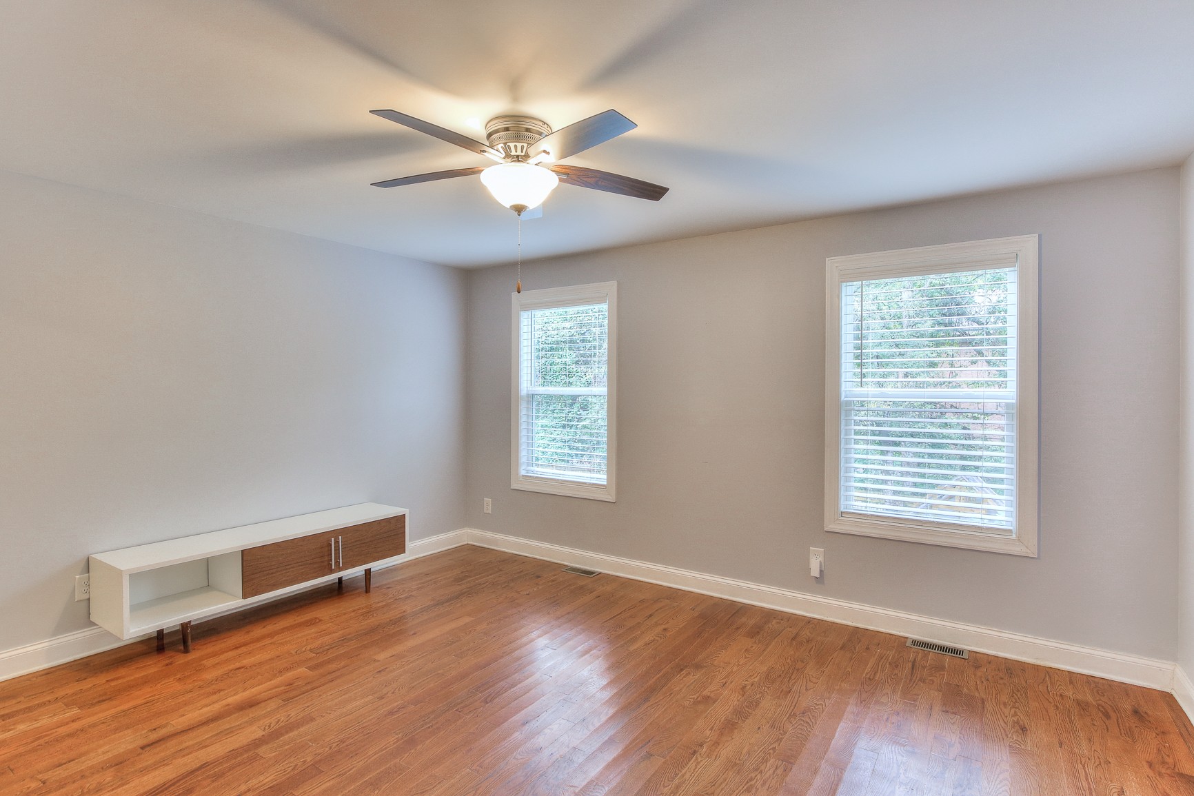 2223 24th Ave, N Nashville TN 37208